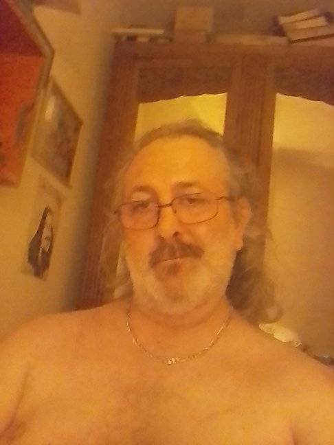 Guerlain - Annonce gay à Waremme Profil de Guerlain, 34 ans, Annonce gay à Waremme (Liège)