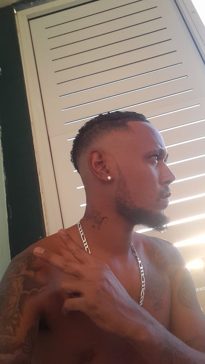 Profil de Nathael, 26 ans, Annonce gay à Oreye (Liège)