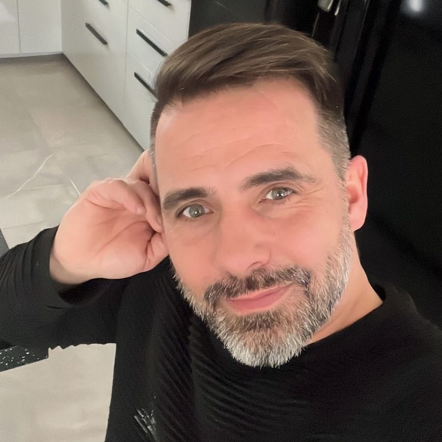 Profil de Ary, 35 ans, Annonce gay à Modave (Liège)