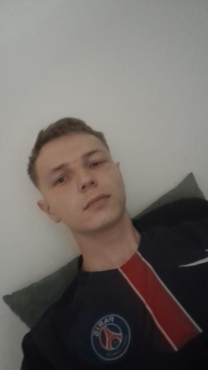 Profil de Eugène, 38 ans, Annonce gay à Fléron (Liège)