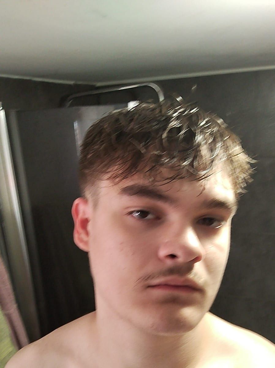 Profil de Saian, 24 ans, Annonce gay à Saint-Vith (Liège)