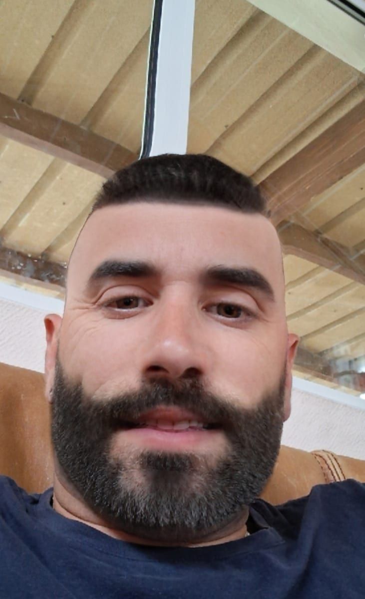 Egemen - Annonce gay à Grâce-Hollogne Profil de Egemen, 27 ans, Annonce gay à Grâce-Hollogne (Liège)