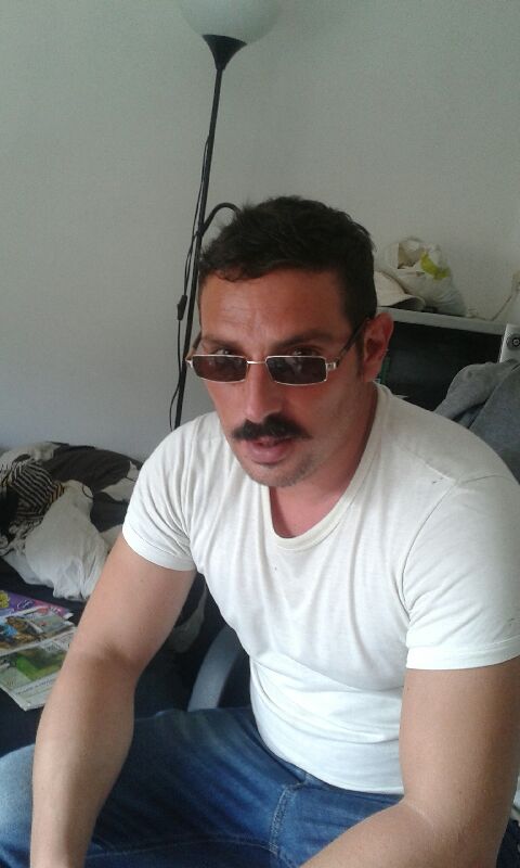 Profil de Logan, 45 ans, Annonce gay à Huy (Liège)