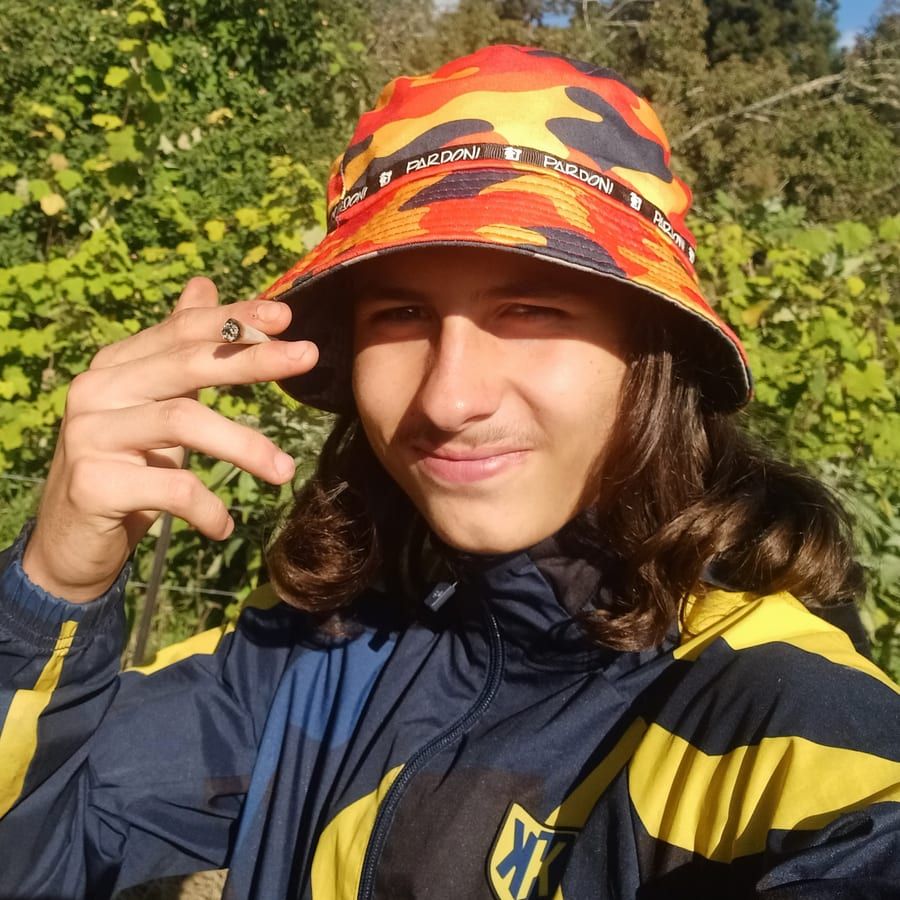 Profil de Leroy, 36 ans, Annonce gay à Yvoir (Namur)