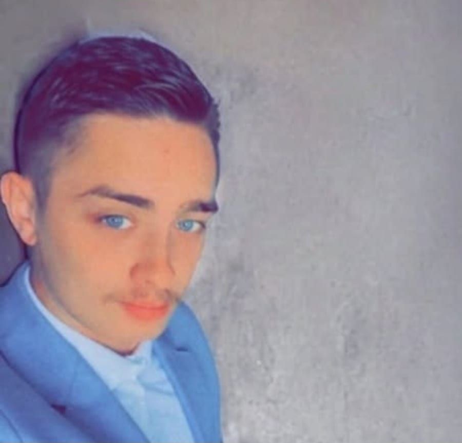 Profil de Youcef, 38 ans, Annonce gay à Genappe (Brabant wallon)