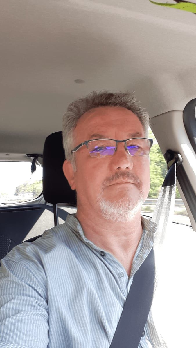 Profil de Darnell, 22 ans, Annonce gay à Hélécine (Brabant wallon)