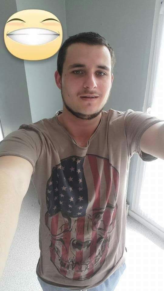 Khemis - Annonce gay à Le Roeulx Profil de Khemis, 23 ans, Annonce gay à Le Roeulx (Hainaut)