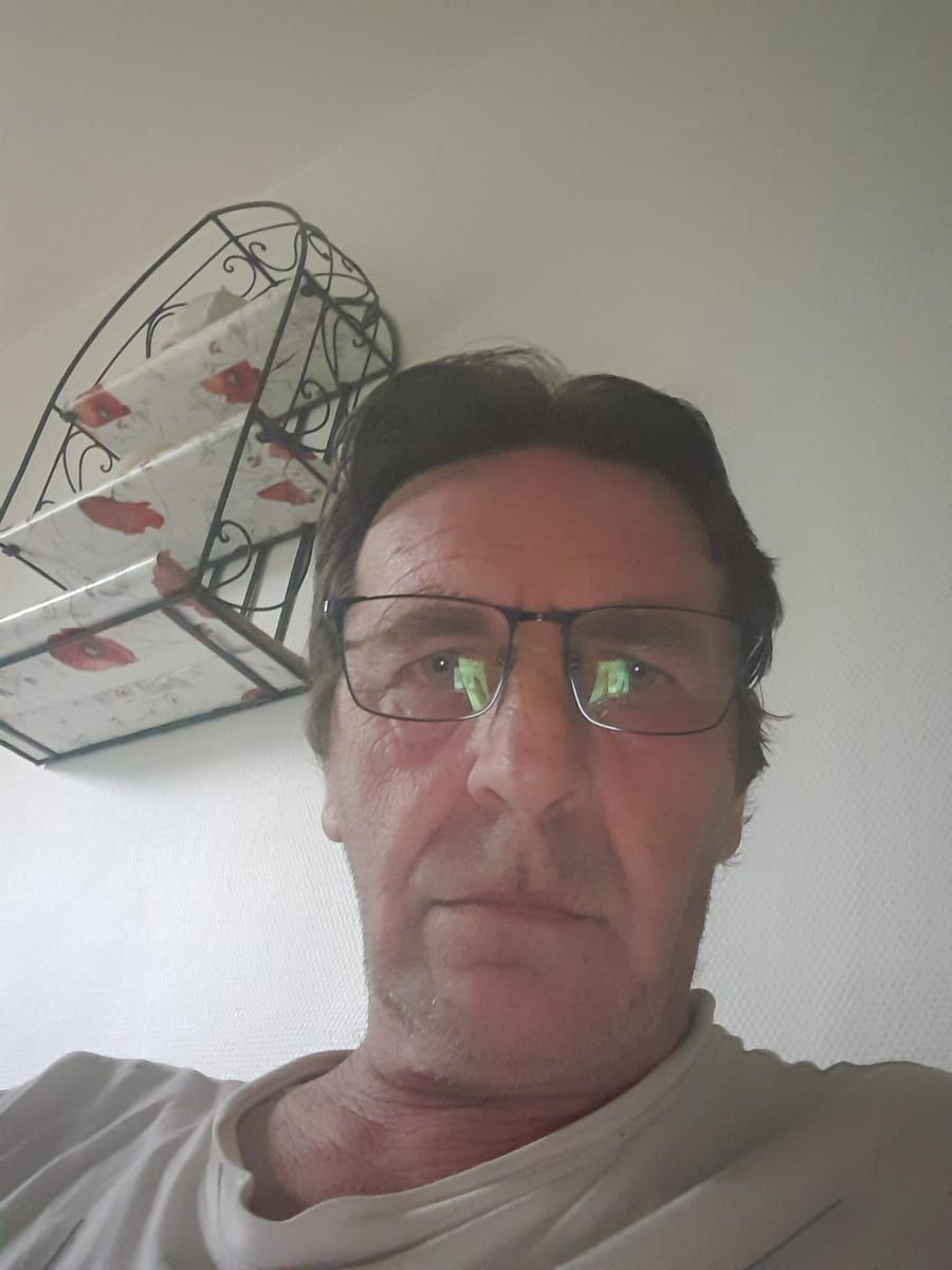 Profil de Micha, 32 ans, Annonce gay à Donceel (Liège)