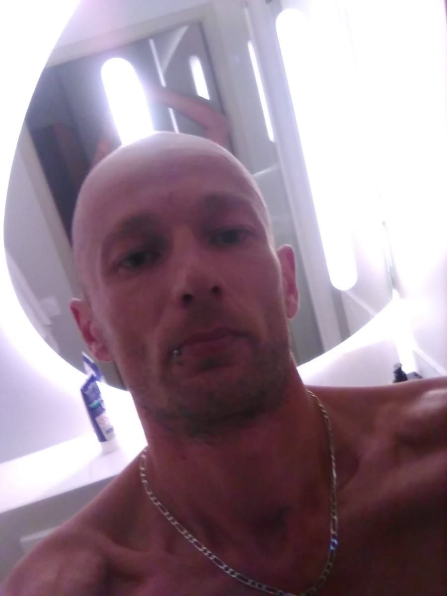 Profil de Giorgio, 24 ans, Annonce gay à Rixensart (Brabant wallon)