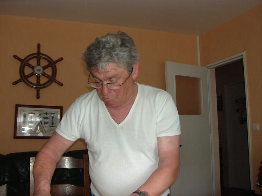 Profil de Stéphane, 45 ans, Annonce gay à Geer (Liège)