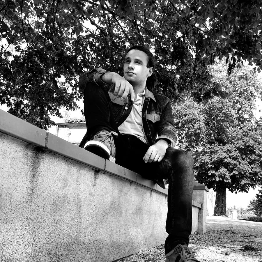Profil de Hellmut, 29 ans, Annonce gay à Floreffe (Namur)