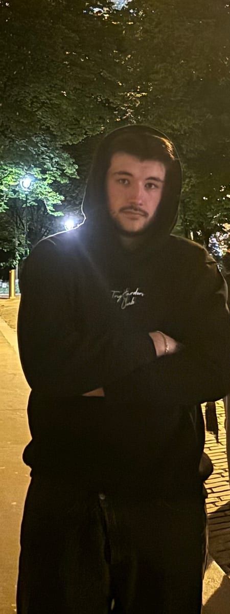 Profil de Ted, 23 ans, Annonce gay à Tintigny (Luxembourg)