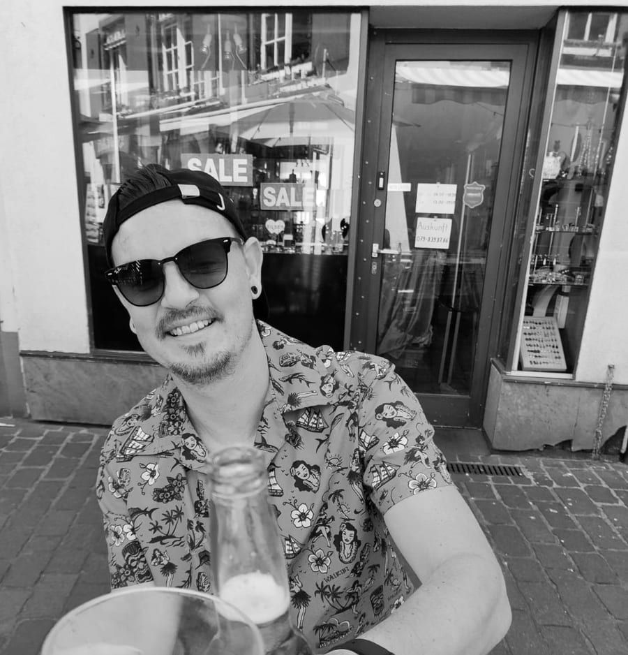 Profil de Thiéfaine, 24 ans, Annonce gay à Fernelmont (Namur)