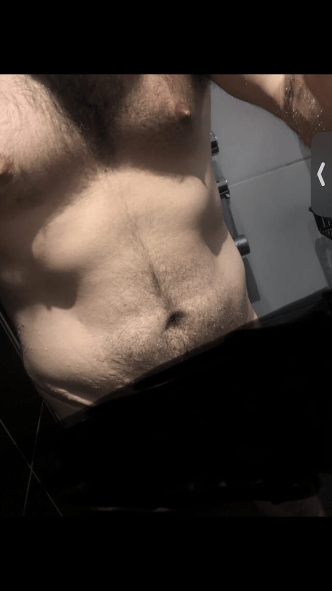 Profil de Simao, 26 ans, Annonce gay à Celles (Hainaut)
