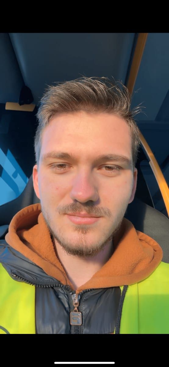 Profil de Yanko, 26 ans, Annonce gay à Saint-Josse-ten-Noode (Bruxelles-Capitale)
