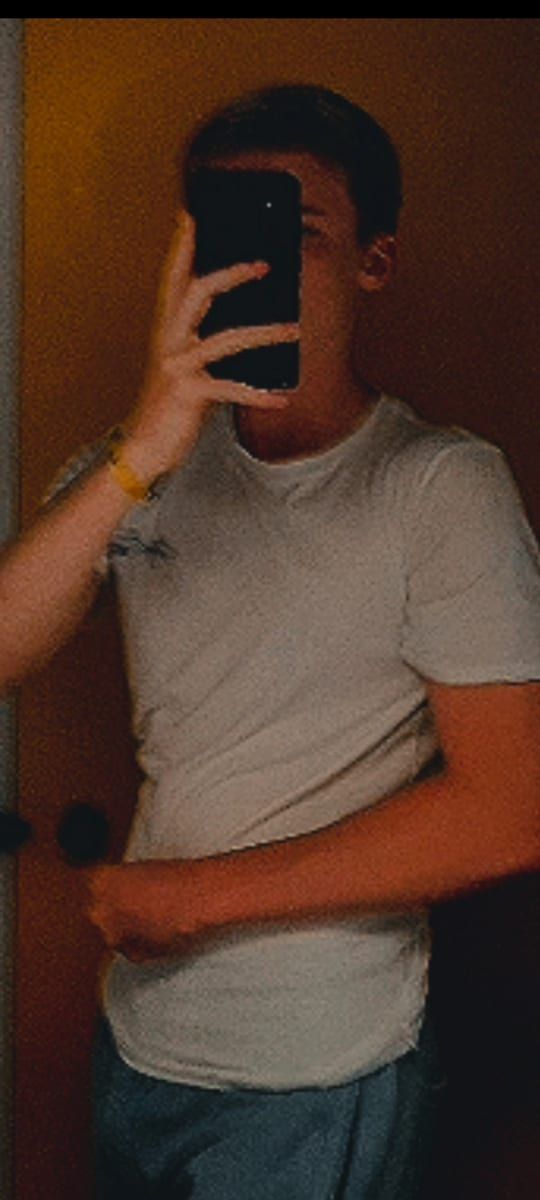 Profil de Benyamine, 40 ans, Annonce gay à Charleroi (Hainaut)