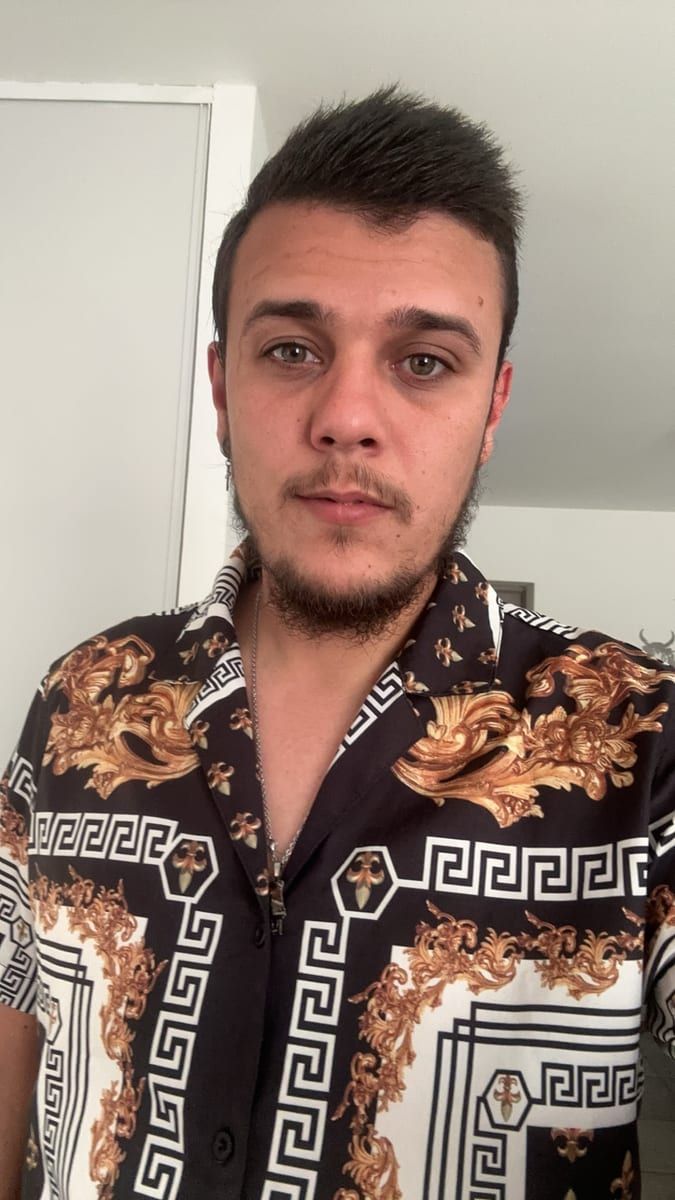 Profil de Illian, 27 ans, Annonce gay à Eupen (Liège)