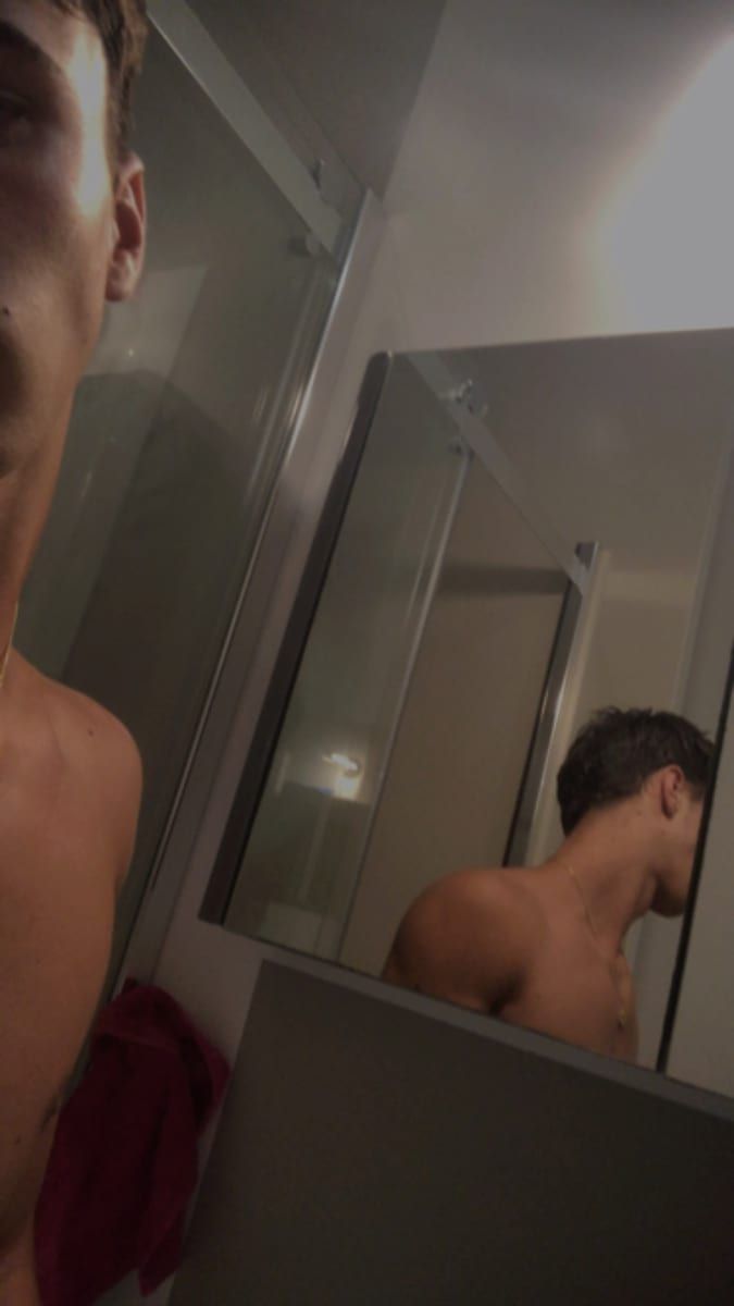 Mamoudou - Annonce gay à Péruwelz Profil de Mamoudou, 40 ans, Annonce gay à Péruwelz (Hainaut)
