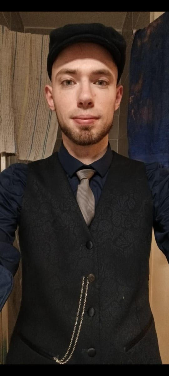Profil de Emmanuel, 29 ans, Annonce gay à Ciney (Namur)