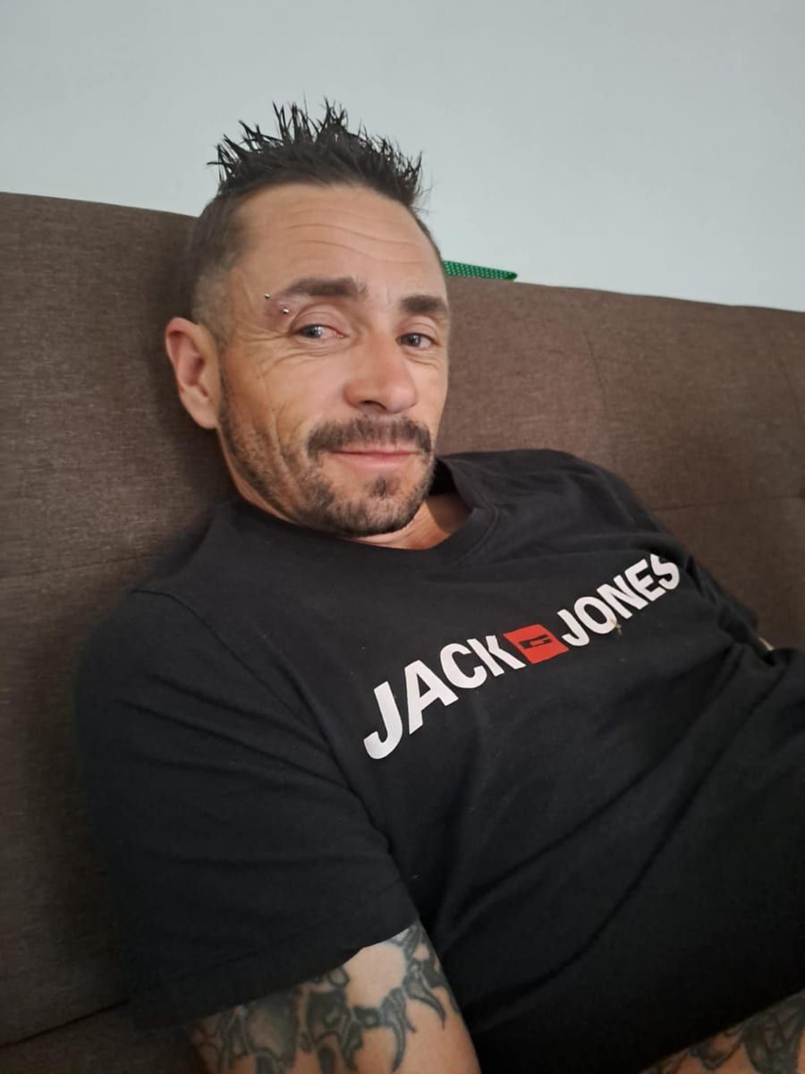 Profil de Chain, 42 ans, Annonce gay à Sombreffe (Namur)