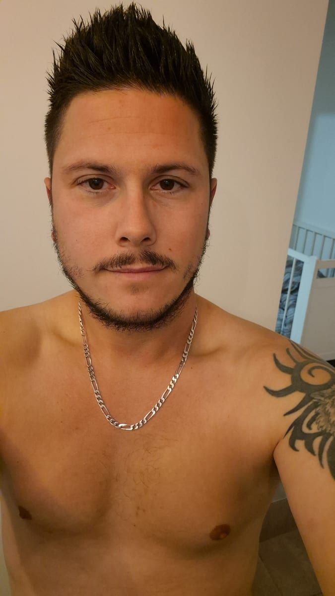 Profil de Ronny, 39 ans, Annonce gay à Olne (Liège)