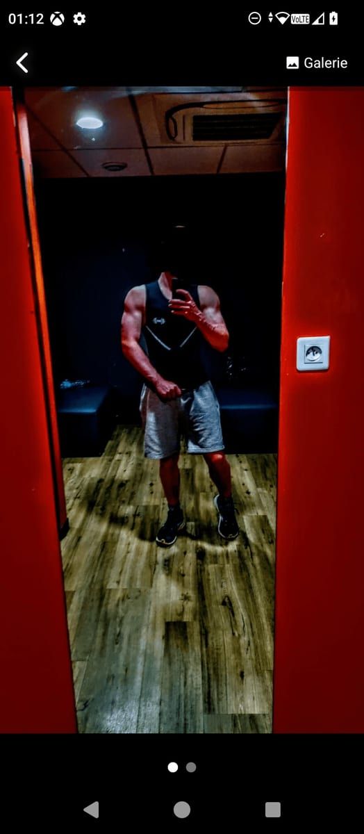 Profil de John-ross, 35 ans, Annonce gay à Woluwe-Saint-Pierre (Bruxelles-Capitale)