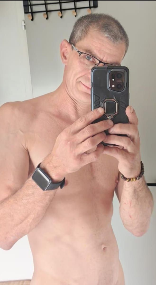 Profil de Victor, 27 ans, Annonce gay à Stavelot (Liège)