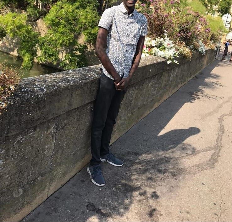 Pawel - Annonce gay à Vresse-sur-Semois Profil de Pawel, 25 ans, Annonce gay à Vresse-sur-Semois (Namur)